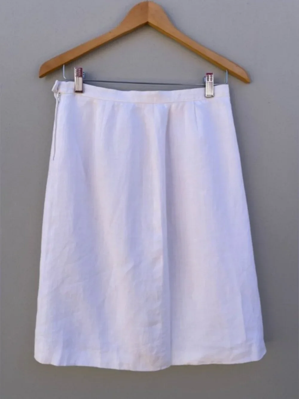 Vintage Giorgio Armani Le Collezioni Ivory Linen Wrap Skirt